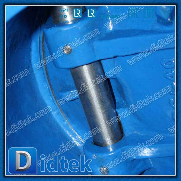 Valve de contrôle de papillon avec contrepoids hydraulique